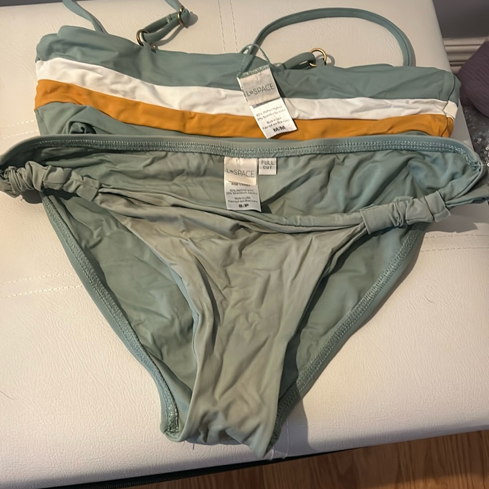 L*space Green bottoms